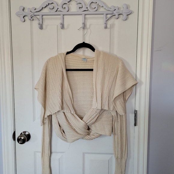 Converible Grecian Cardigan - Picture 2 of 5